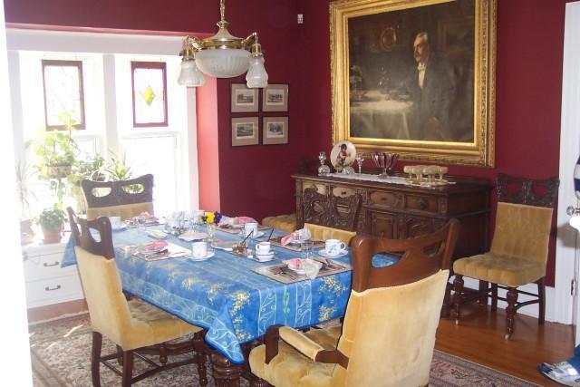 Bernard Gray Hall Bed And Breakfast Ниагара-он-те-Лейк Экстерьер фото